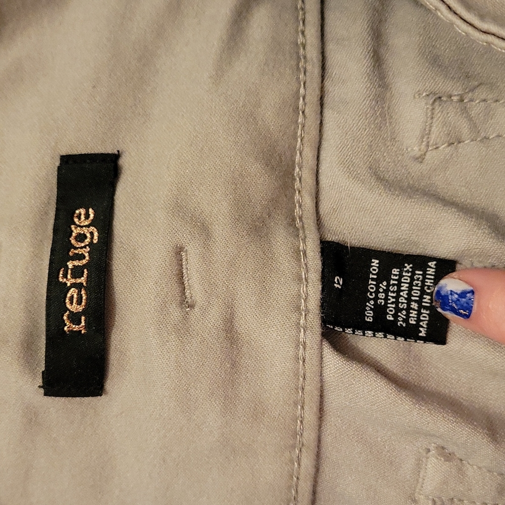 Jeans - Picture 2 of 2